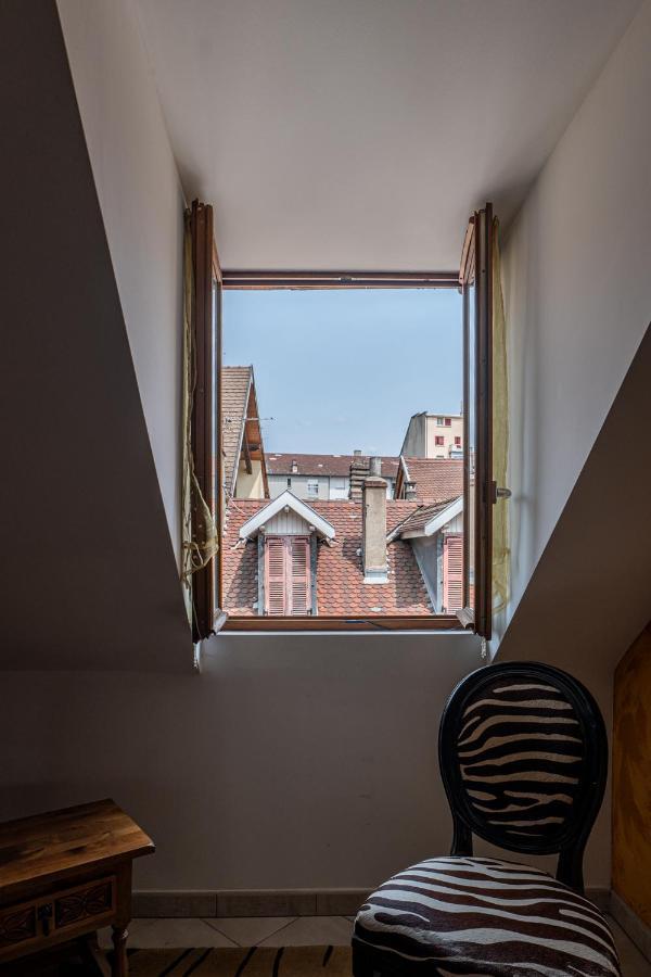 Carnot Duplex, Spacieux 3 Pieces Avec 2 Chambres Sur Les Rue Pietonnes Annecy Luaran gambar