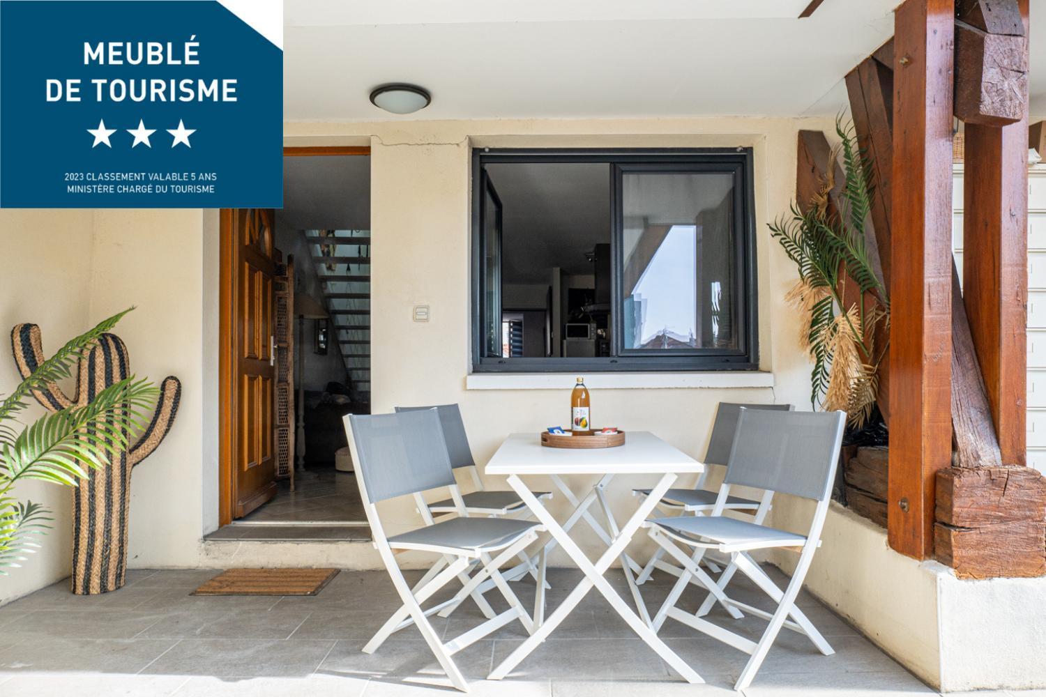 Carnot Duplex, Spacieux 3 Pieces Avec 2 Chambres Sur Les Rue Pietonnes Annecy Luaran gambar