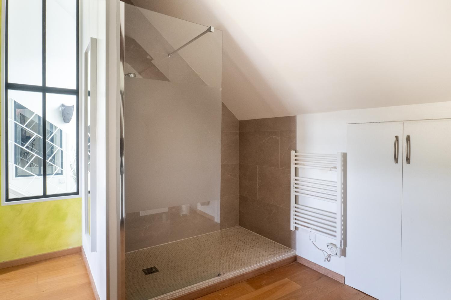Carnot Duplex, Spacieux 3 Pieces Avec 2 Chambres Sur Les Rue Pietonnes Annecy Luaran gambar