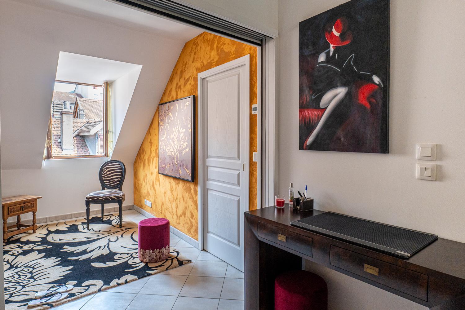 Carnot Duplex, Spacieux 3 Pieces Avec 2 Chambres Sur Les Rue Pietonnes Annecy Luaran gambar
