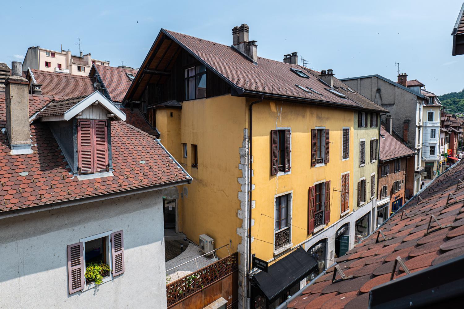 Carnot Duplex, Spacieux 3 Pieces Avec 2 Chambres Sur Les Rue Pietonnes Annecy Luaran gambar